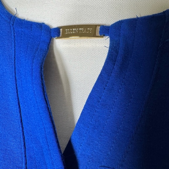 Ellen Tracy Vibrant Blue V-Neck 3/4 sleeve Top size large - Picture 2 of 7